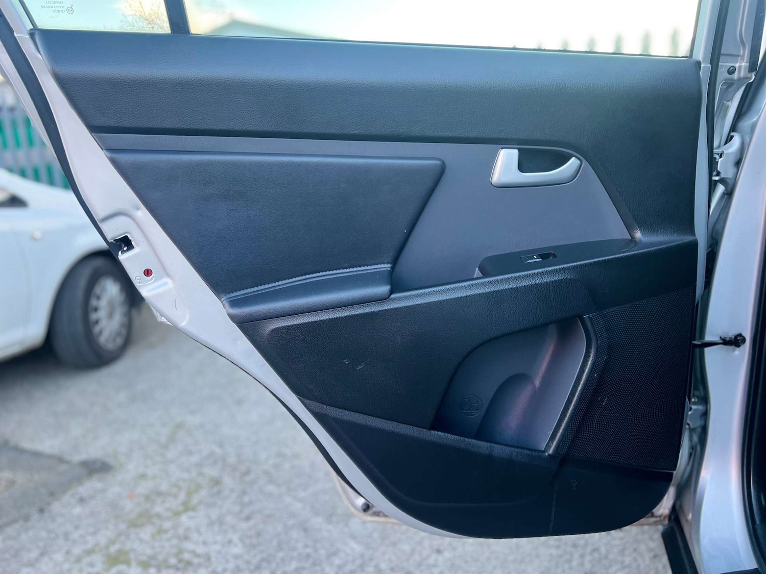 Used Kia Sportage 2011 for sale - 76643740: Photo 45