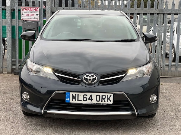 Used Toyota Auris 2014 for sale - 76296848: Photo 11