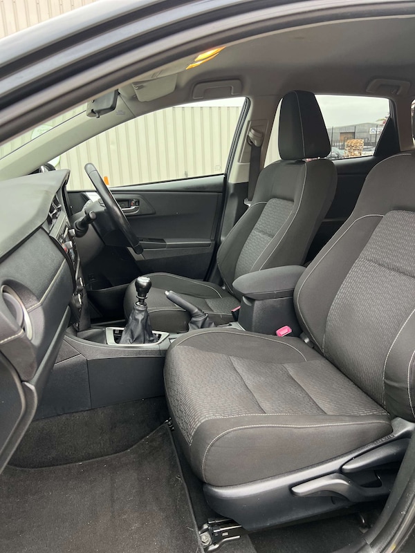 Used Toyota Auris 2014 for sale - 76296848: Photo 21