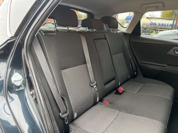 Used Toyota Auris 2014 for sale - 76296848: Photo 27