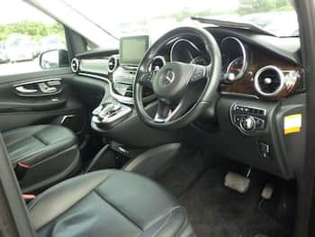 Used Mercedes-Benz V-Class 2017 for sale - 79840237: Photo