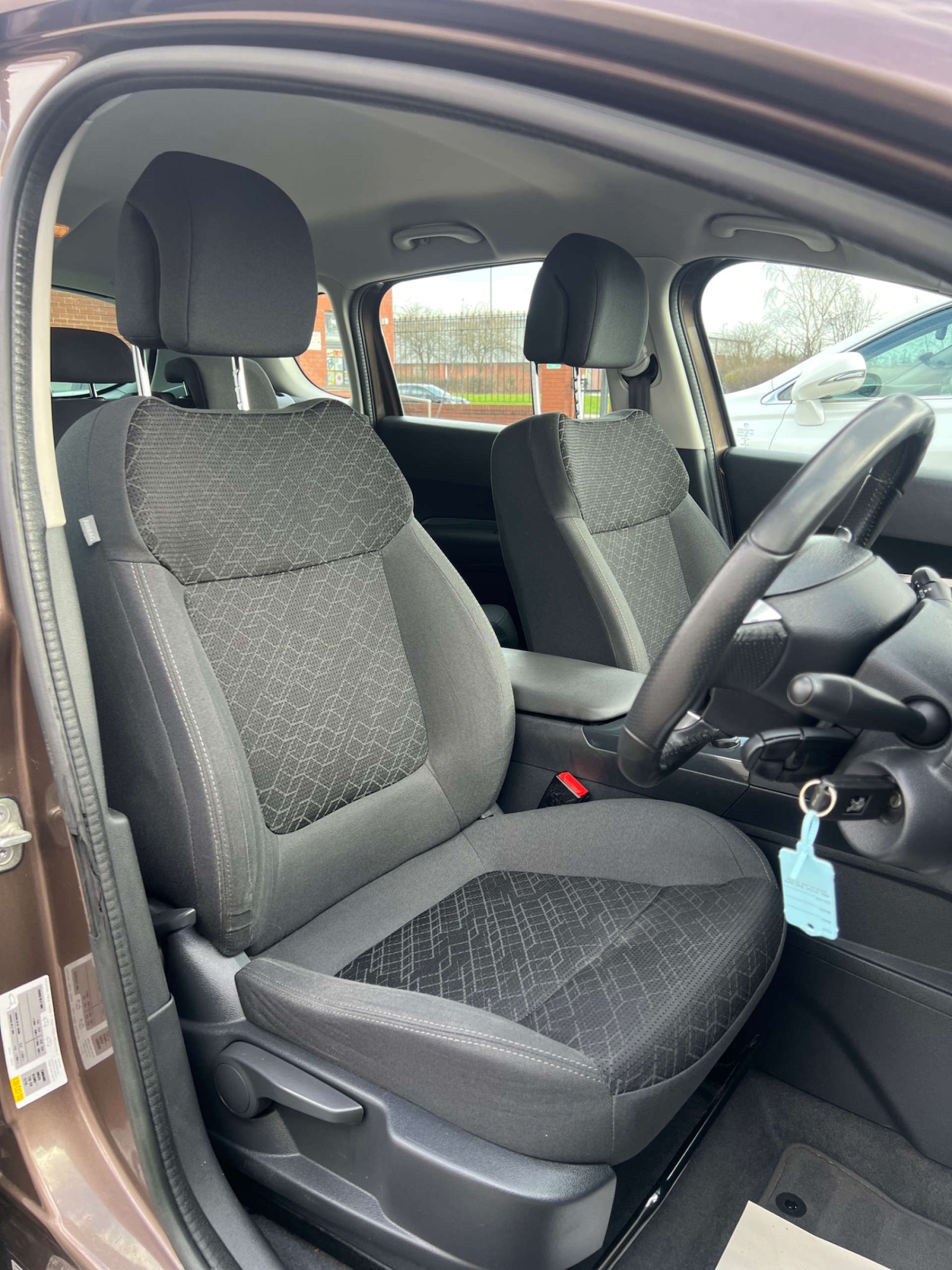 Used Peugeot 3008 2014 for sale - 77650490: Photo 2