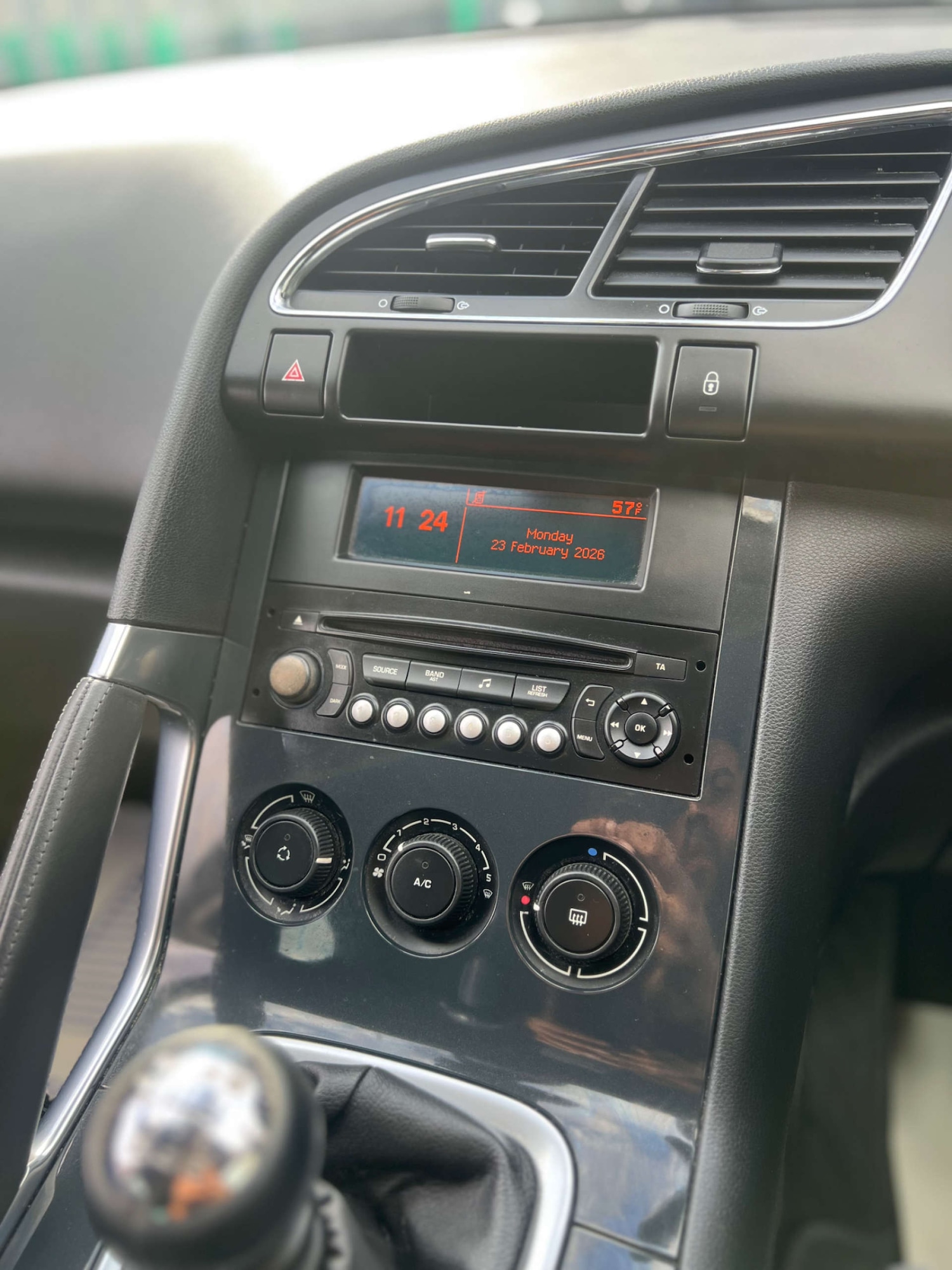 Used Peugeot 3008 2014 for sale - 77650490: Photo 29