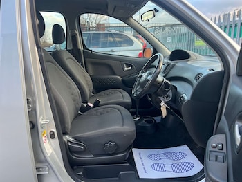 Used Toyota Yaris Verso 2006 for sale - 77003497: Photo