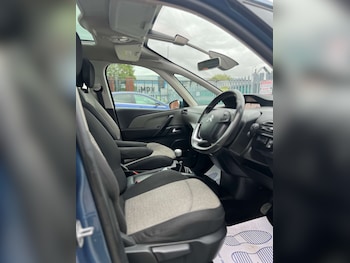 Used Citroen C4 Picasso 2015 for sale - 75739417: Photo