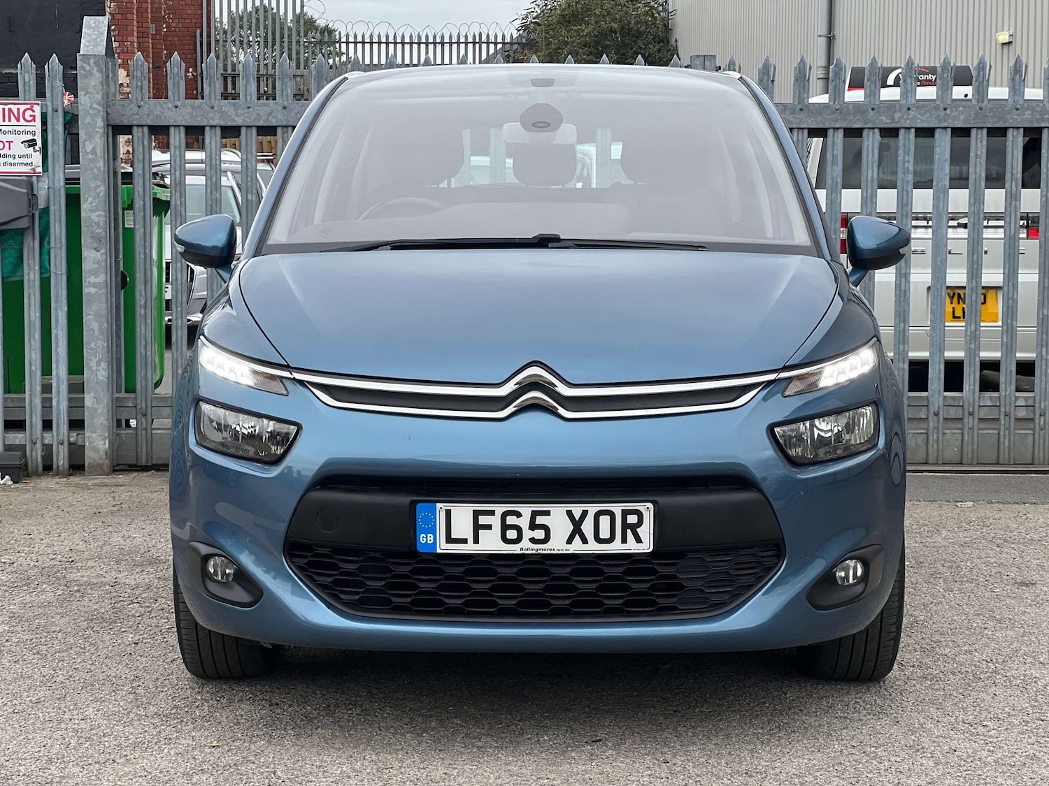 Vehicle 6