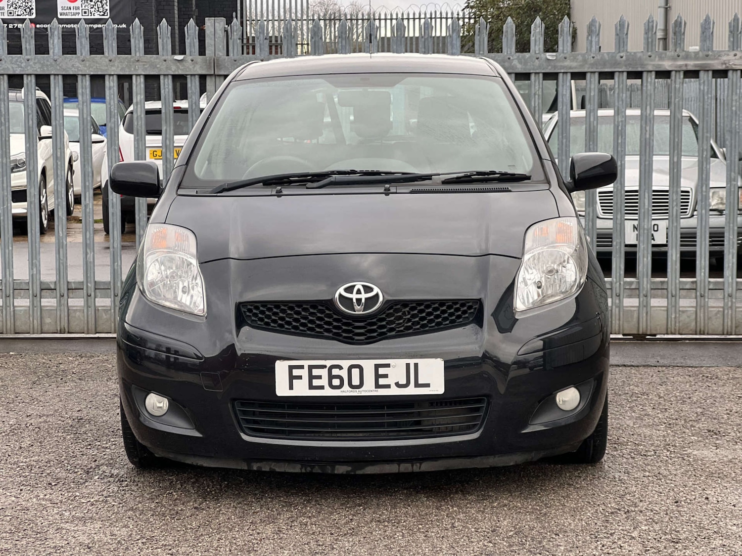 Used Toyota Yaris 2010 for sale - 77003517: Photo 12