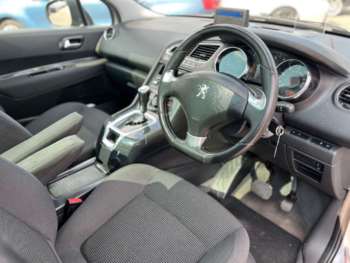 Used Peugeot 5008 2016 for sale - 74930103: Photo