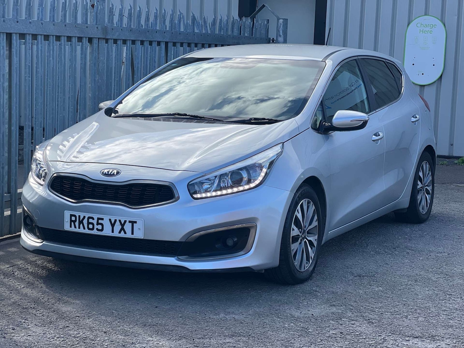 Used Kia Ceed 2015 for sale - 75984072: Photo 8