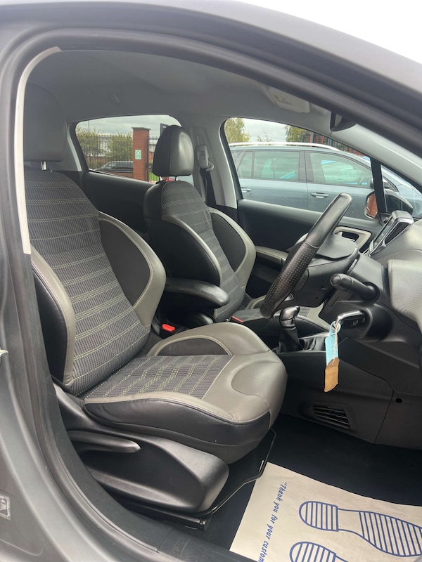 Used Peugeot 208 2016 for sale - 76252733: Photo 16