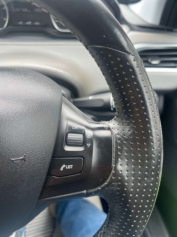 Used Peugeot 208 2016 for sale - 76252733: Photo 30