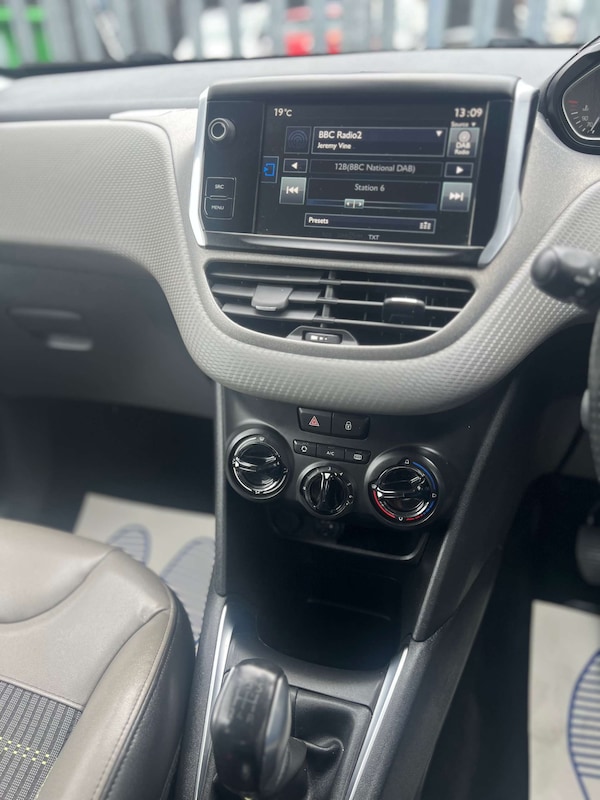 Used Peugeot 208 2016 for sale - 76252733: Photo 34