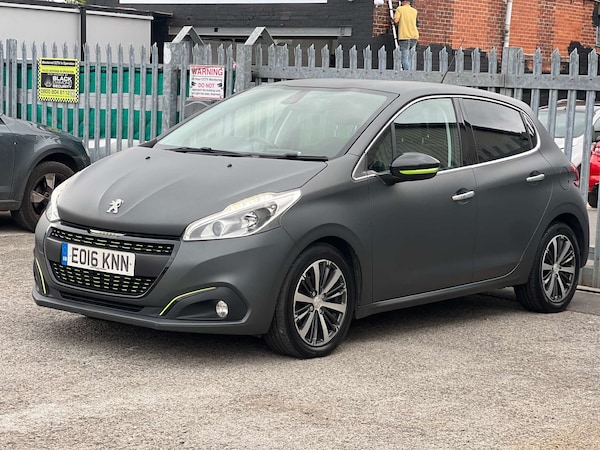 Used Peugeot 208 2016 for sale - 76252733: Photo 4