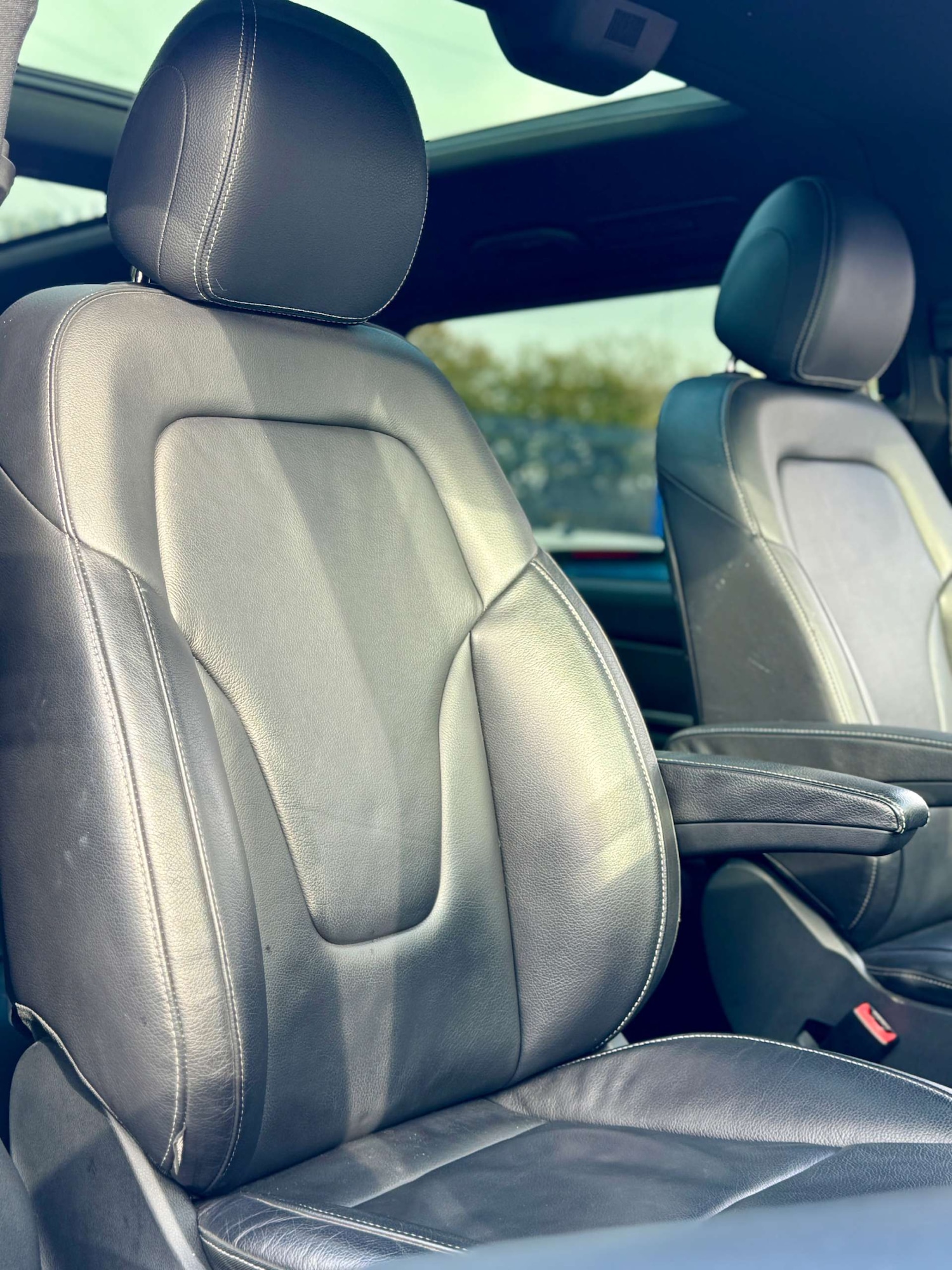 Used Mercedes-Benz V-Class 2020 for sale - 76520316: Photo 47