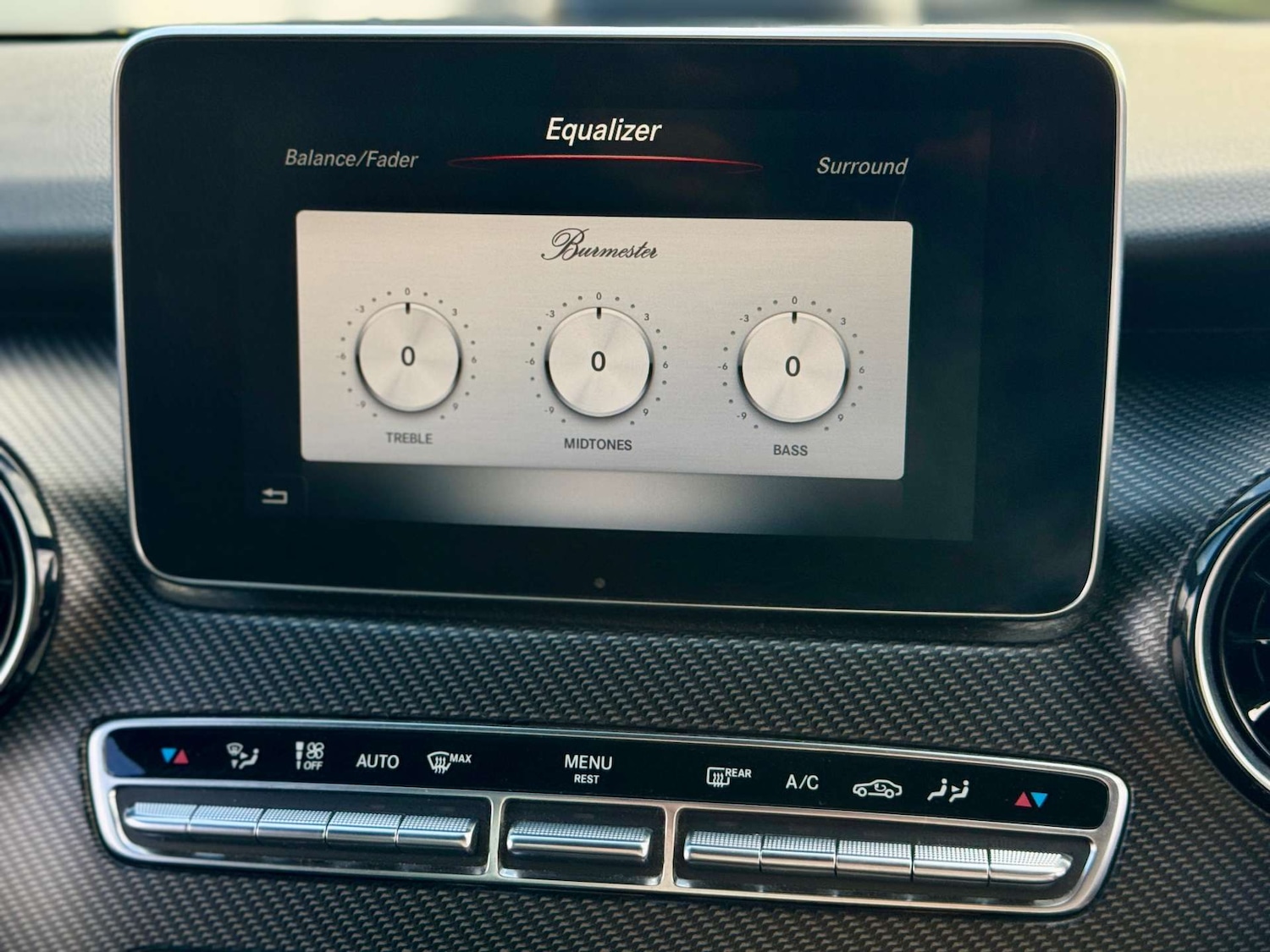 Used Mercedes-Benz V-Class 2020 for sale - 76520316: Photo 51