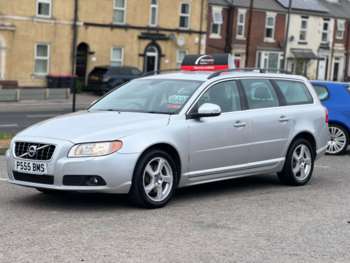 Used Volvo V70 2011 for sale - 74683594: Photo