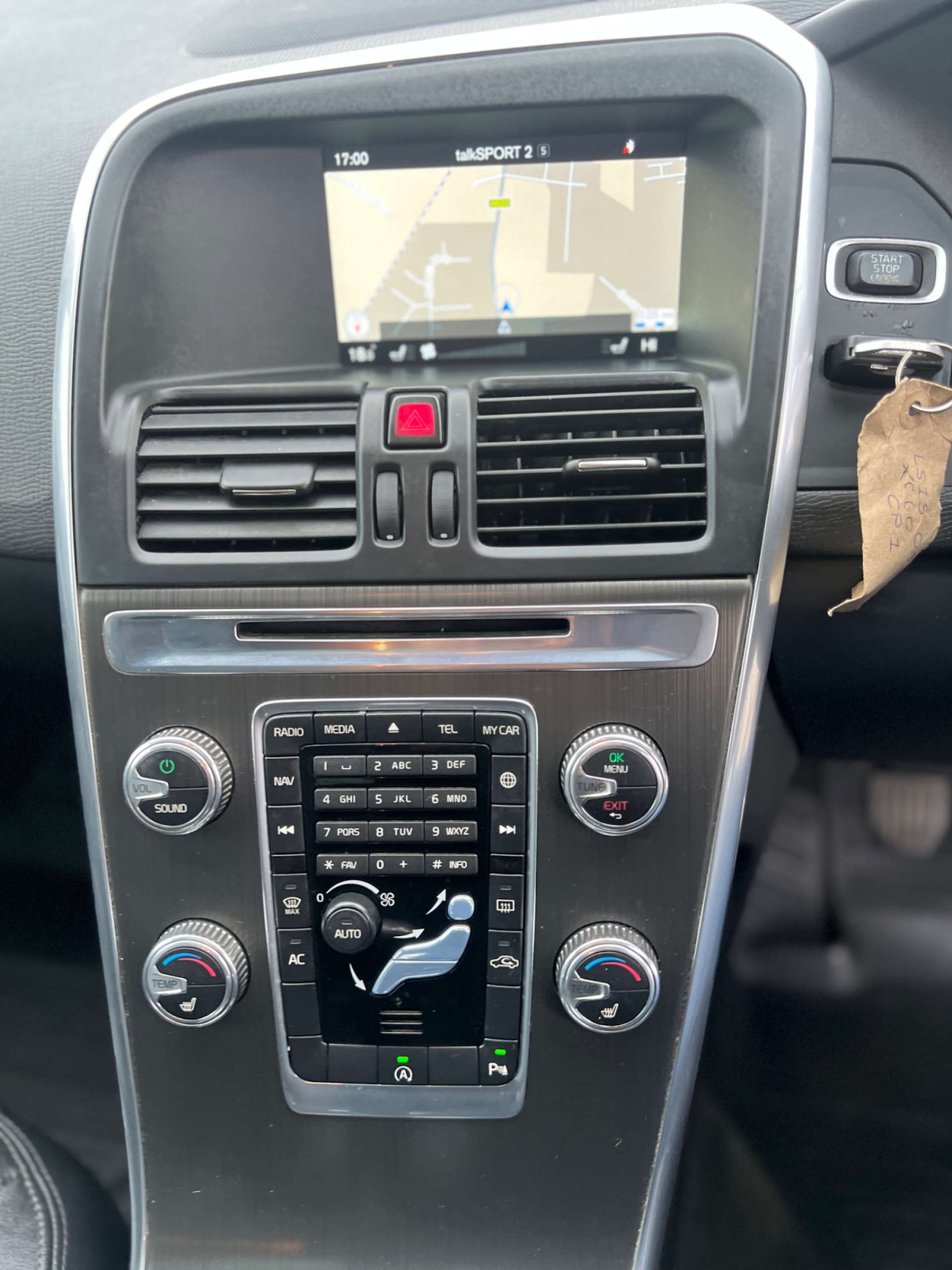 Used Volvo XC60 2015 for sale - 77003493: Photo 36