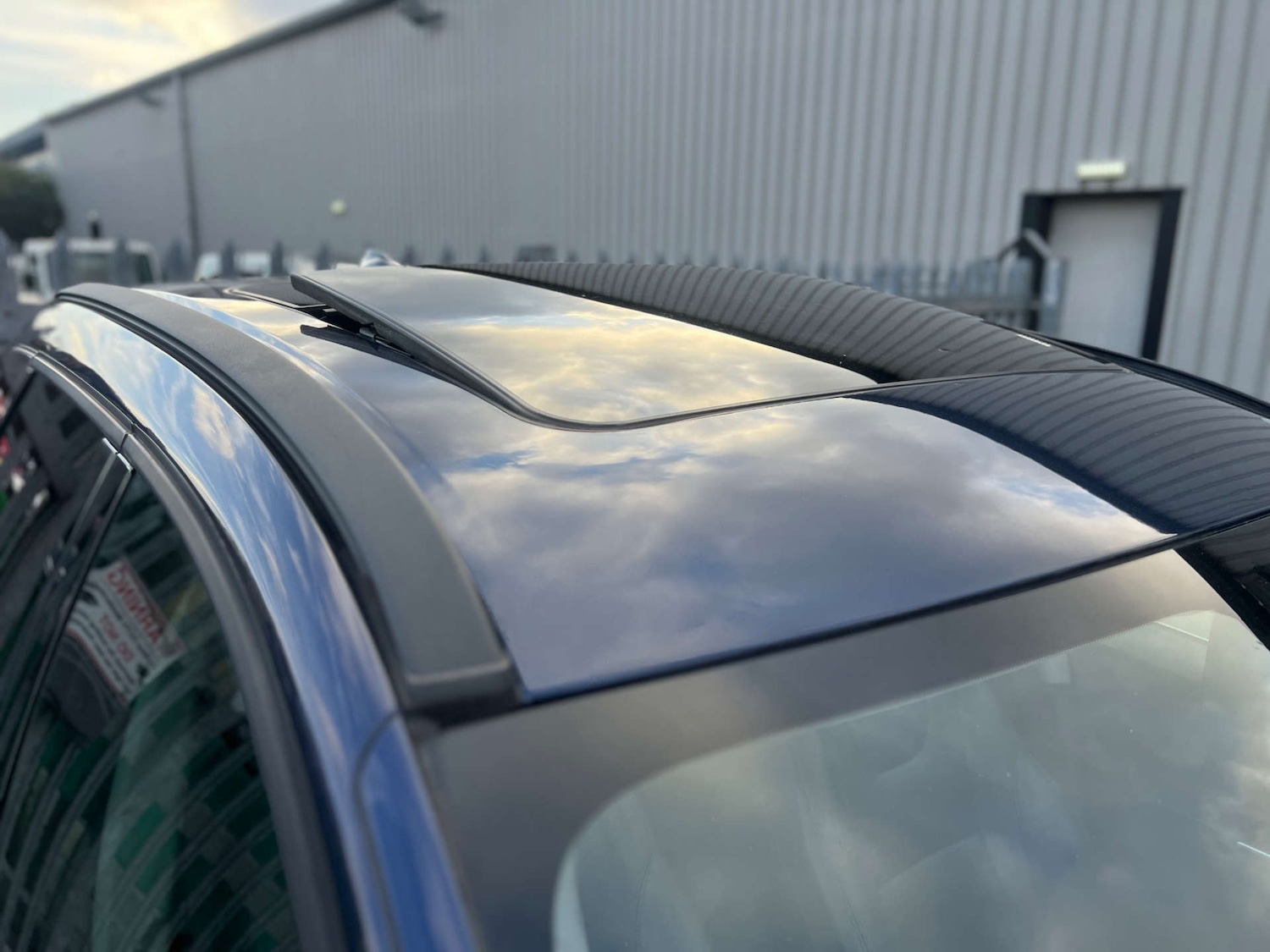 Used Volvo XC60 2015 for sale - 77003493: Photo 49