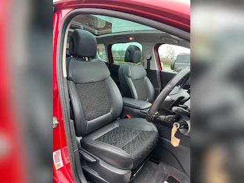 Used Peugeot 3008 2015 for sale - 77799736: Photo