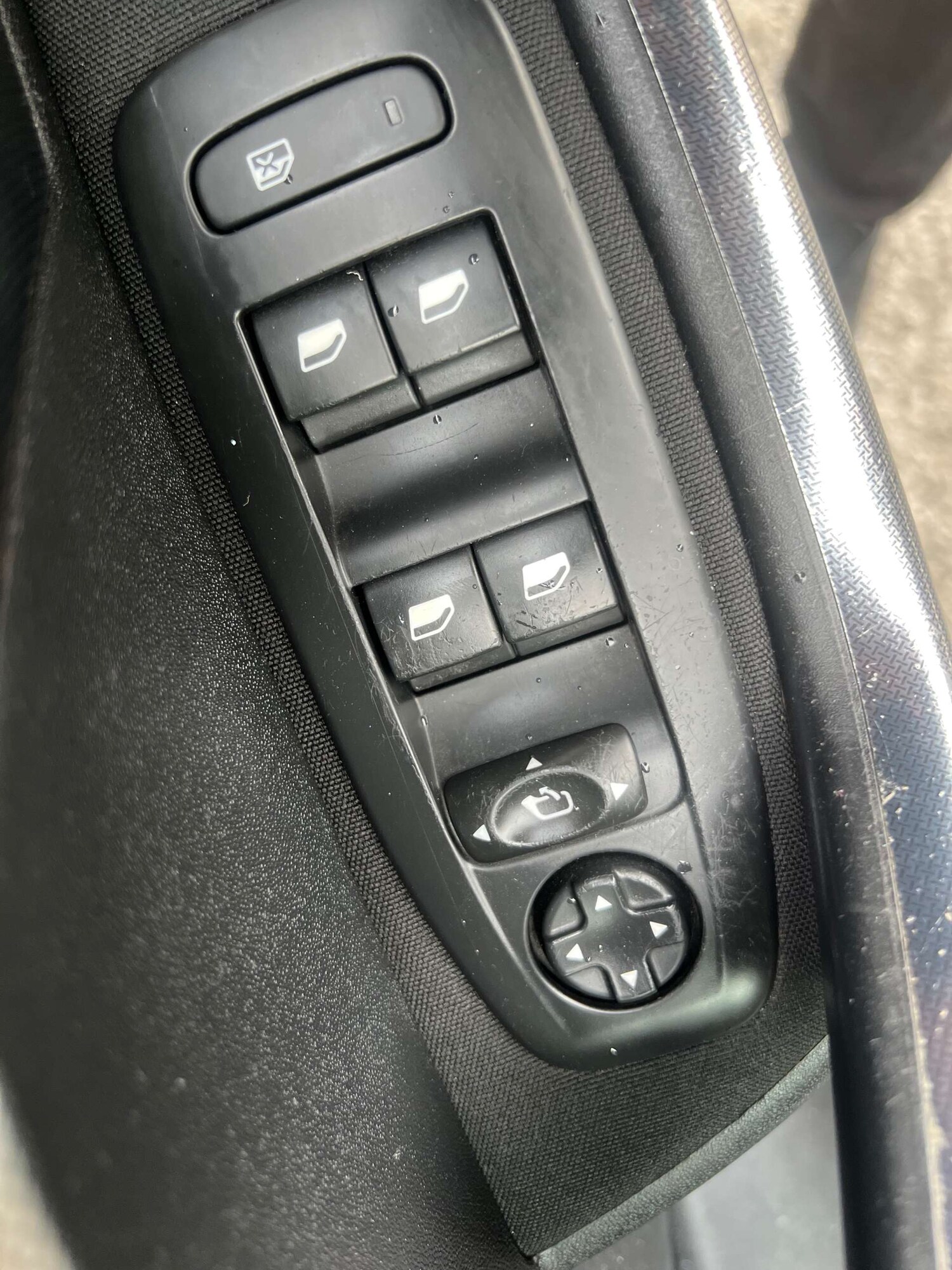 Used Peugeot 2008 2013 for sale - 78003826: Photo 28