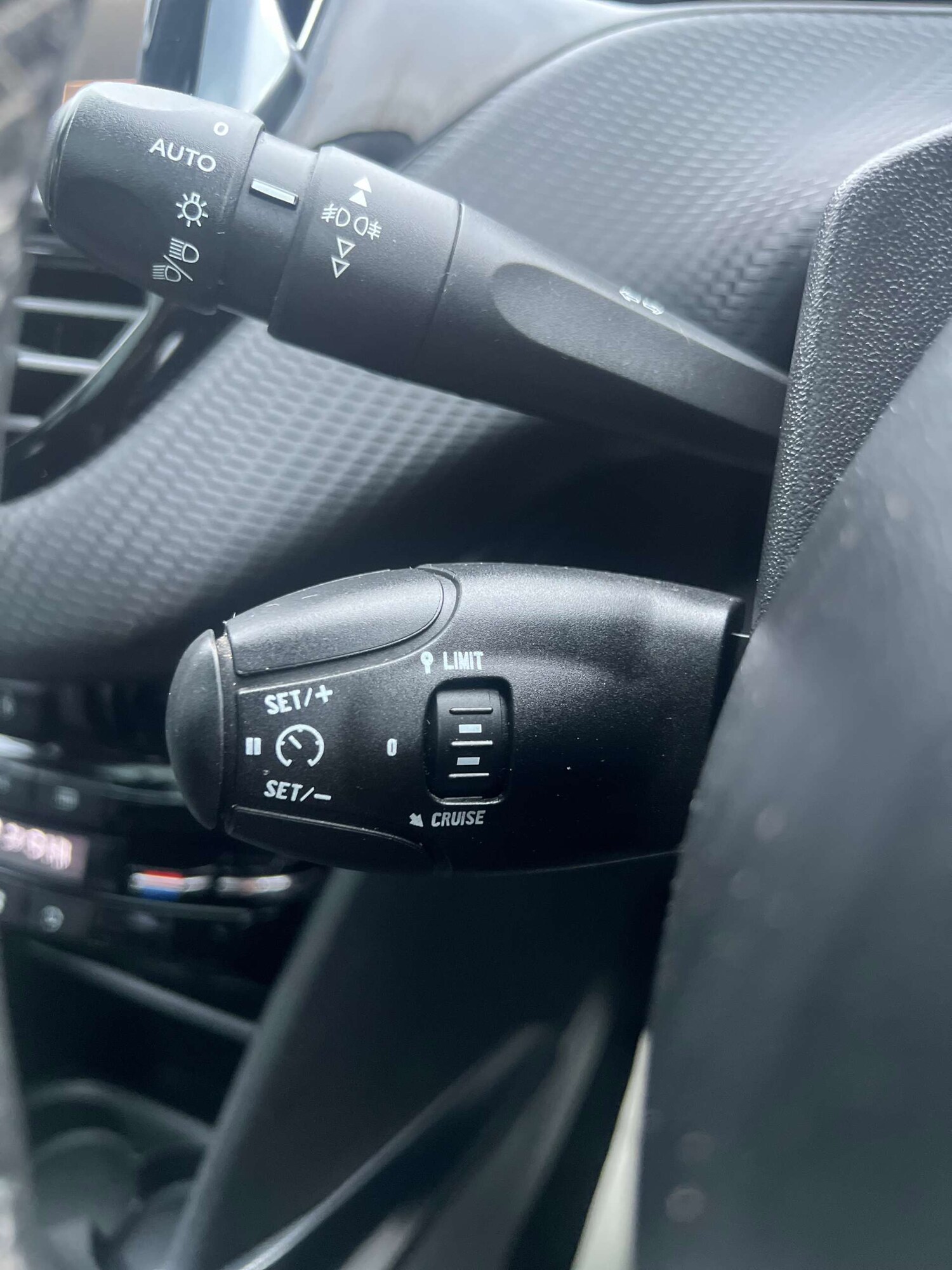 Used Peugeot 2008 2013 for sale - 78003826: Photo 33