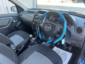 Used Dacia Duster 2017 for sale - 78154444: Photo