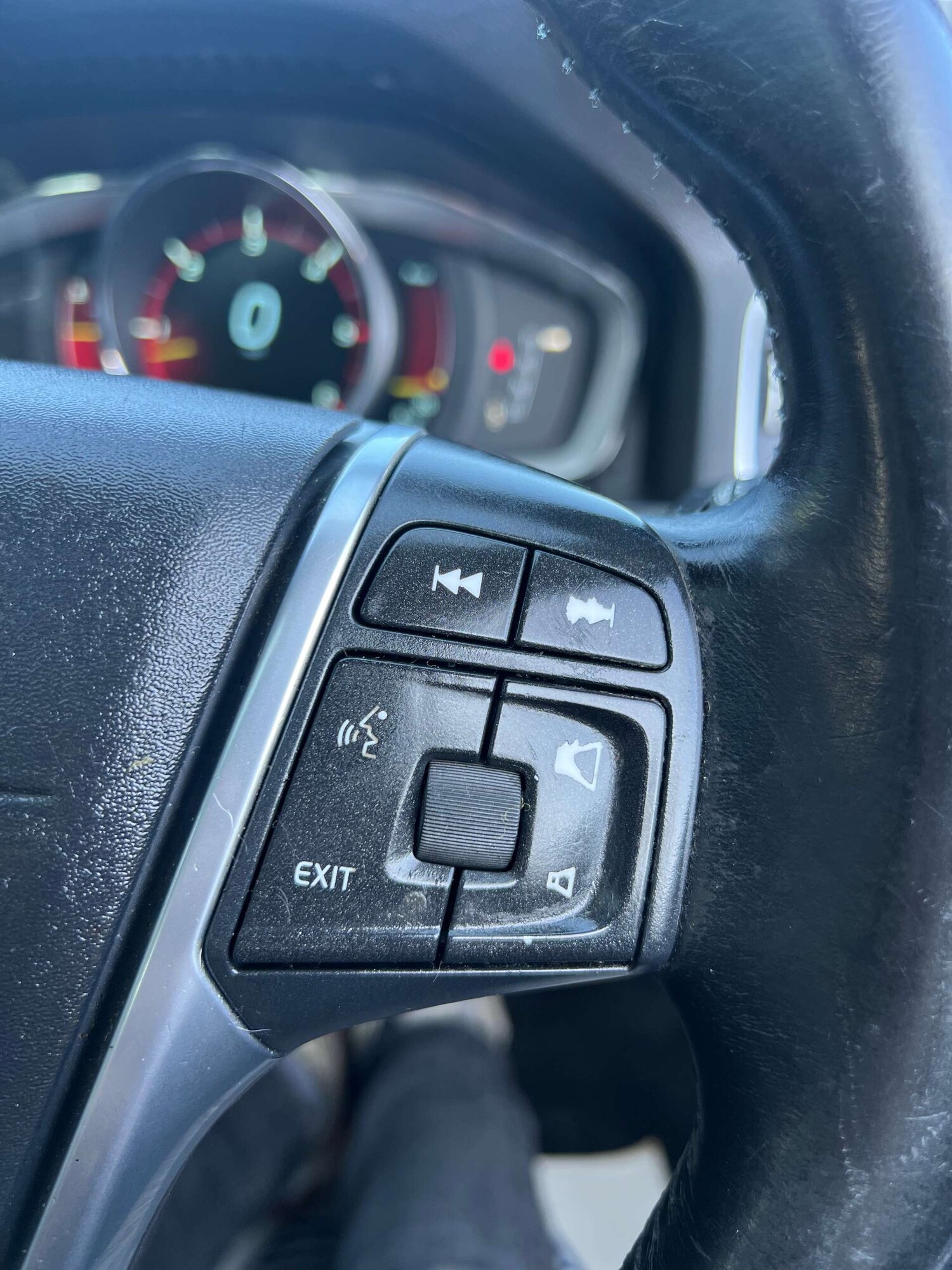 Used Volvo S60 2013 for sale - 77745416: Photo 15