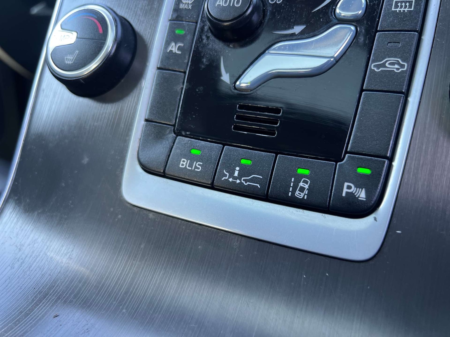 Used Volvo S60 2013 for sale - 77745416: Photo 17