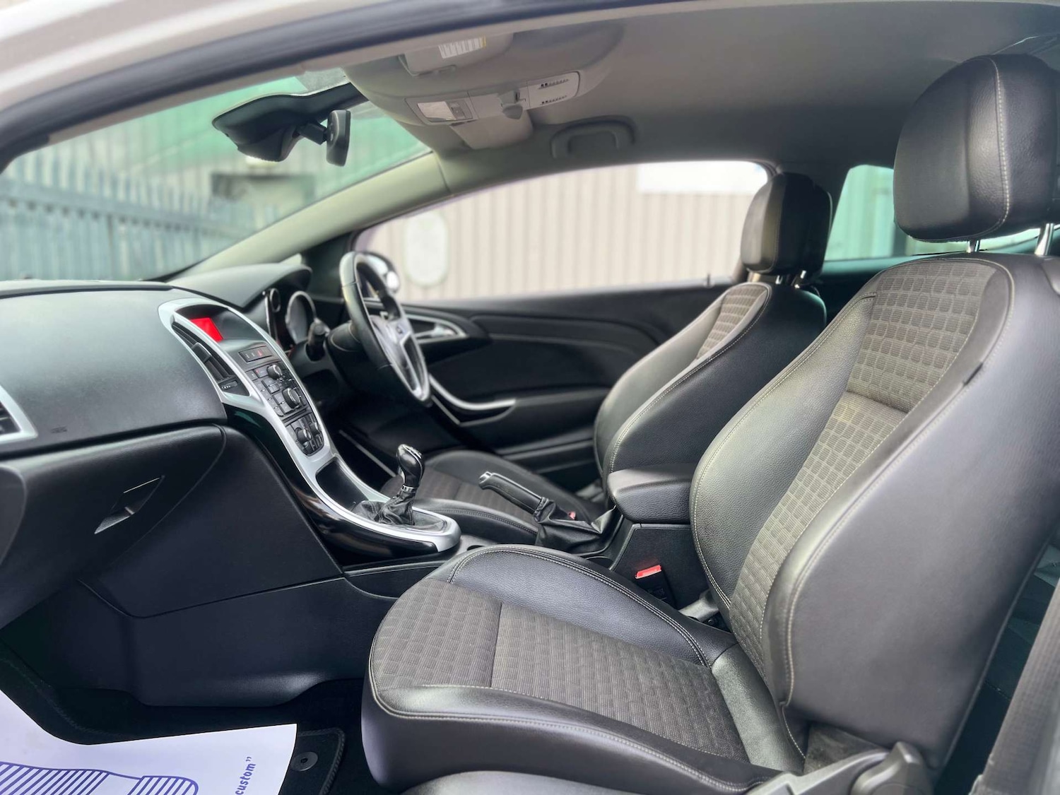 Used Vauxhall Astra GTC 2013 for sale - 77003496: Photo 19