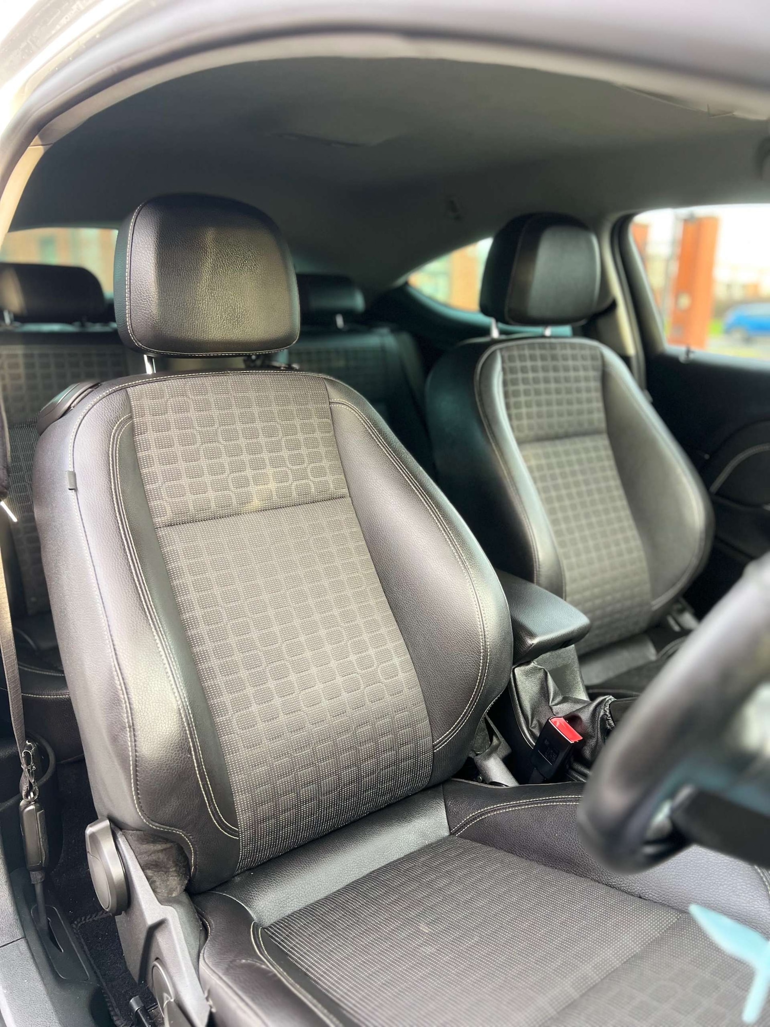 Used Vauxhall Astra GTC 2013 for sale - 77003496: Photo 3