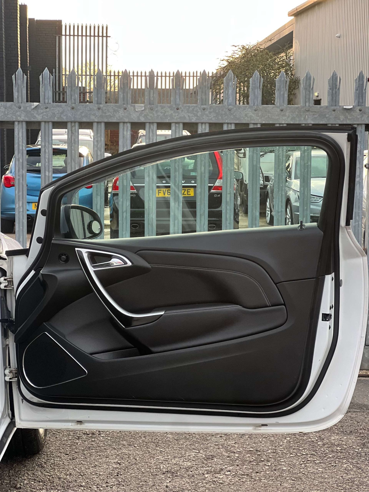 Used Vauxhall Astra GTC 2013 for sale - 77003496: Photo 41