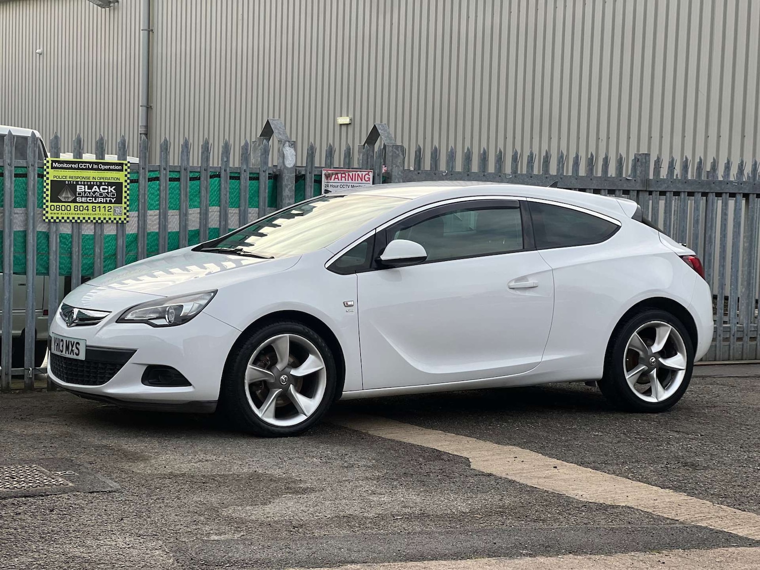 Used Vauxhall Astra GTC 2013 for sale - 77003496: Photo 5