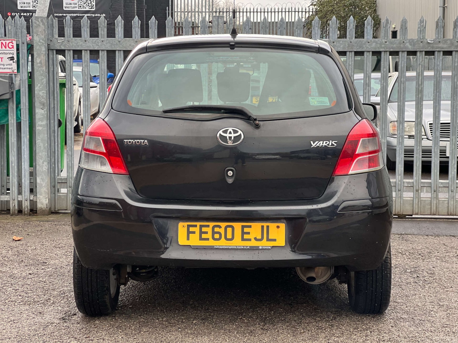 Used Toyota Yaris 2010 for sale - 77139225: Photo 15