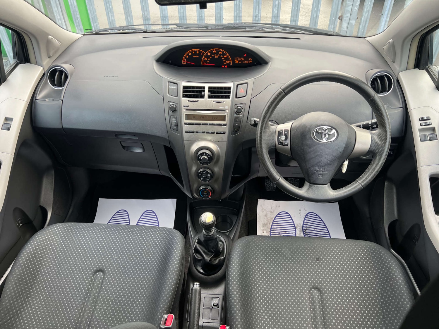 Used Toyota Yaris 2010 for sale - 77139225: Photo 5