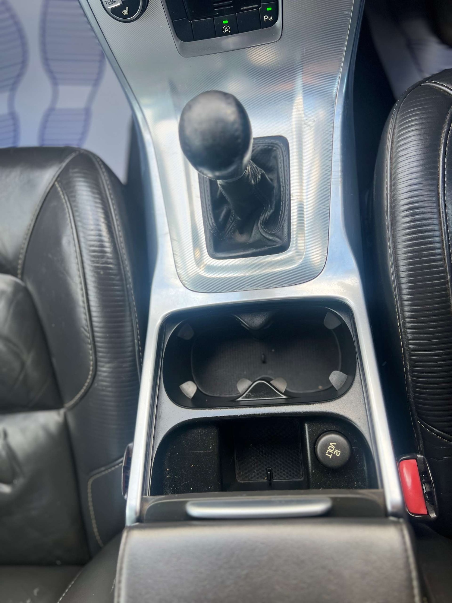 Used Volvo V70 2012 for sale - 76896340: Photo 32