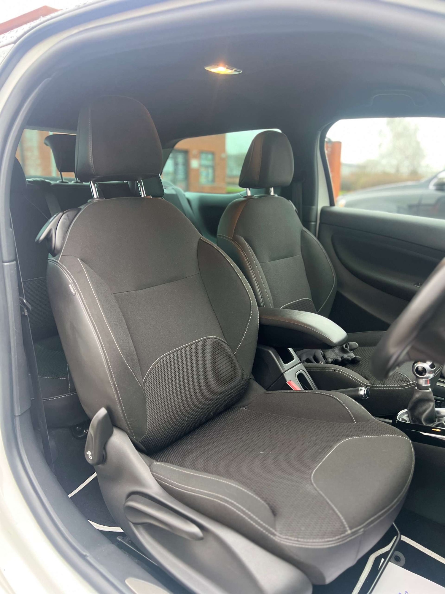 Used Citroen DS3 2014 for sale - 76980055: Photo 11