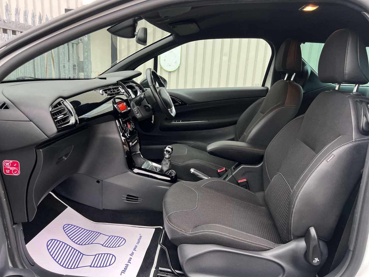 Used Citroen DS3 2014 for sale - 76980055: Photo 15