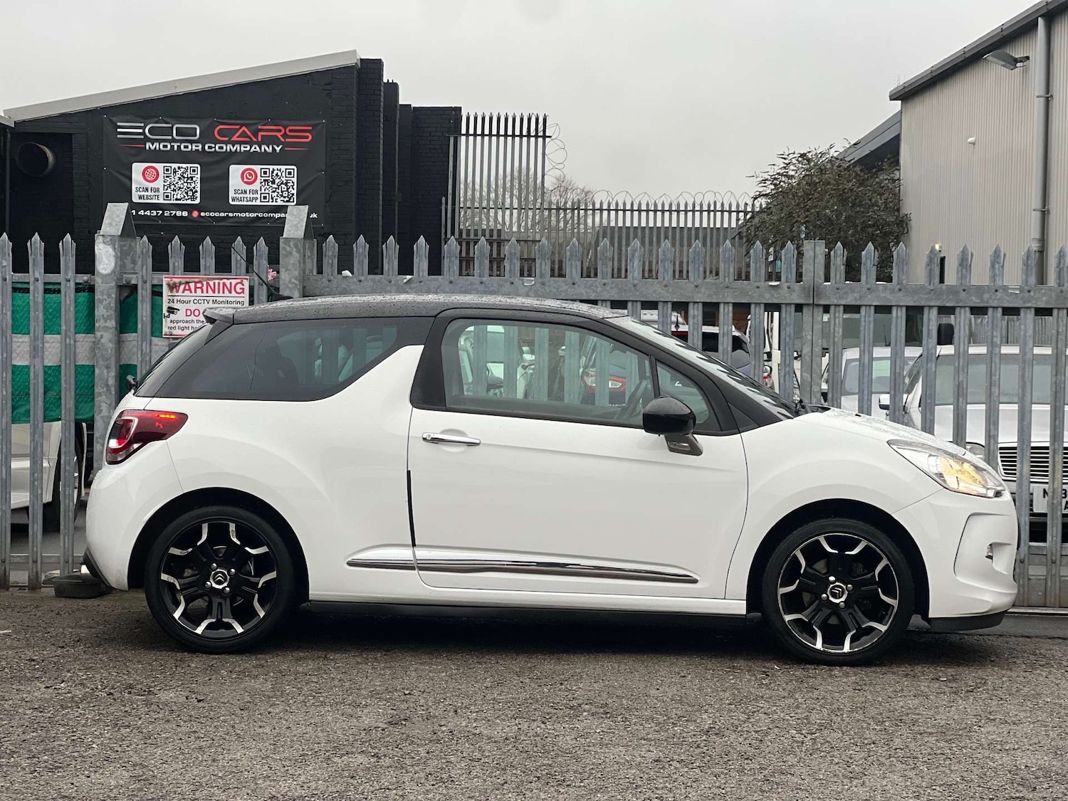 Used Citroen DS3 2014 for sale - 76980055: Photo 9
