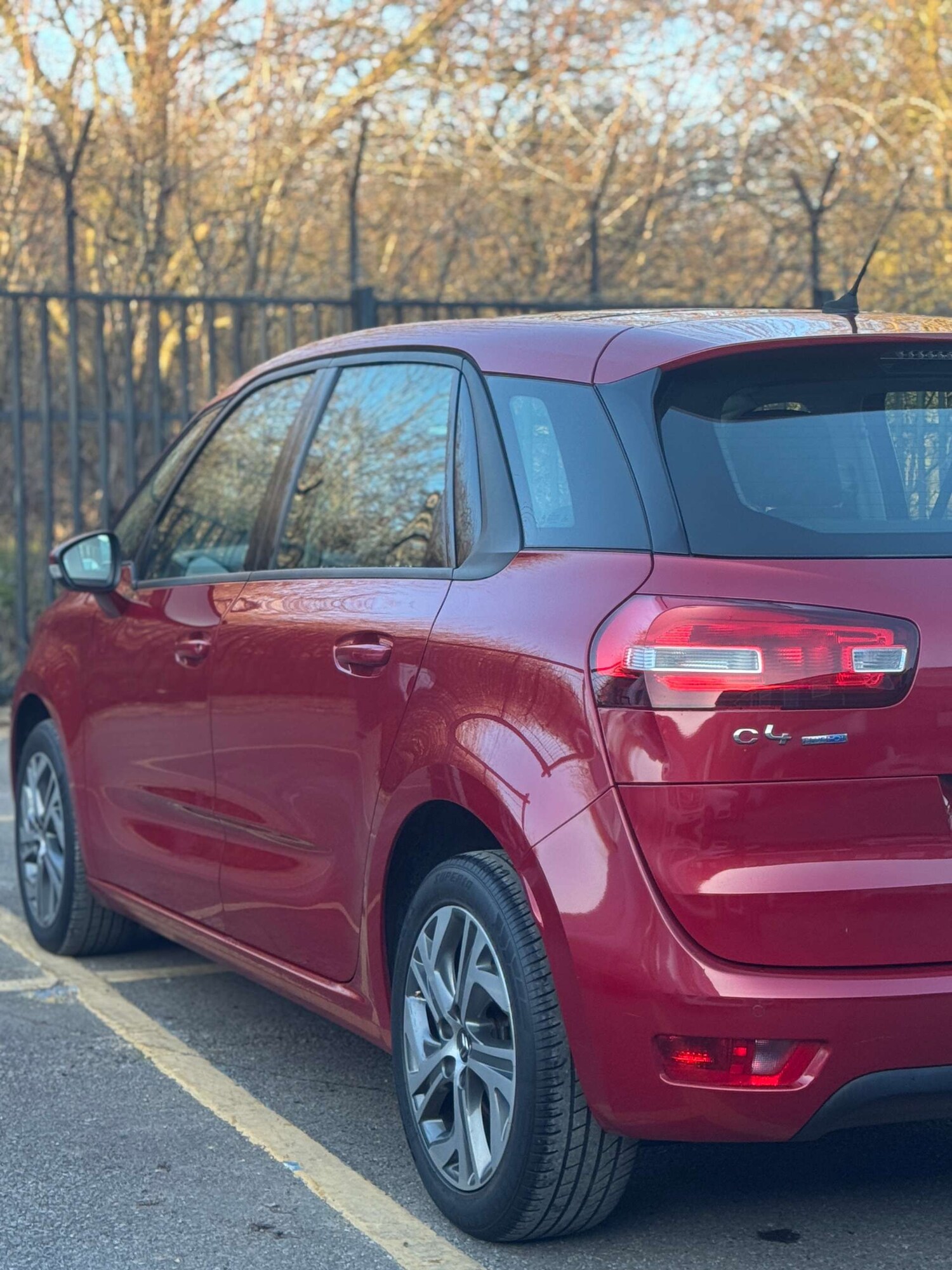 Used Citroen C4 Picasso 2016 for sale - 77336954: Photo 39