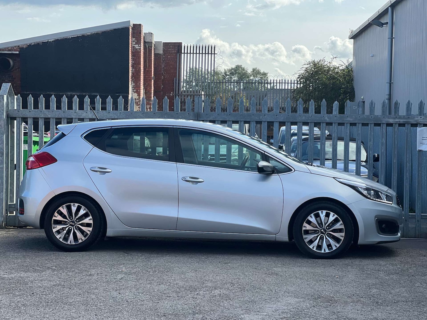 Used Kia Ceed 2015 for sale - 77003514: Photo 18