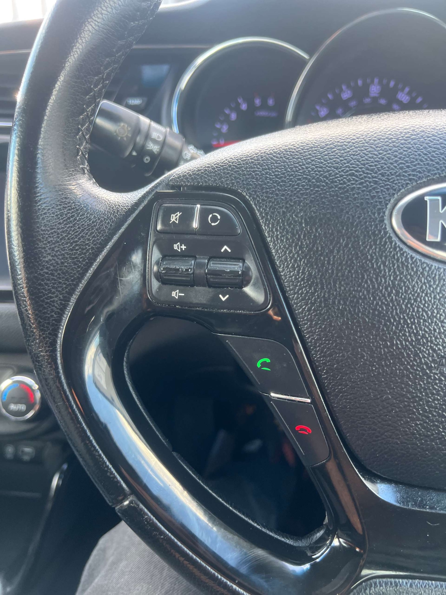 Used Kia Ceed 2015 for sale - 77003514: Photo 44