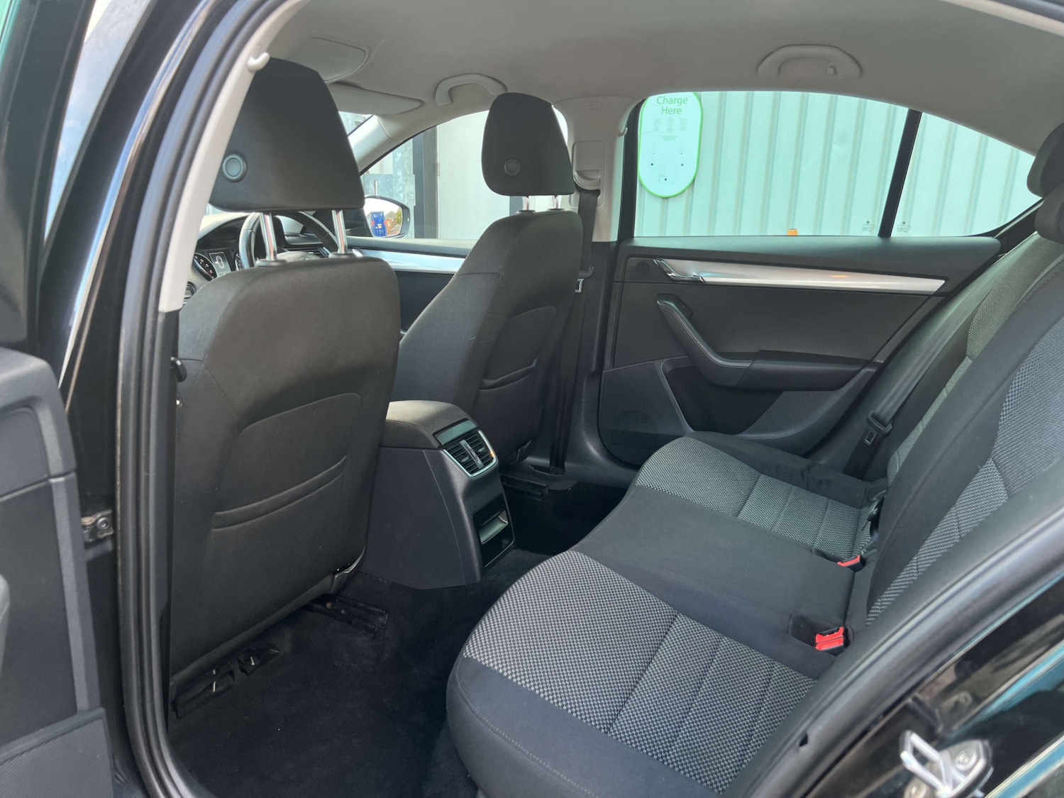Used Skoda Octavia 2014 for sale - 76139827: Photo 28