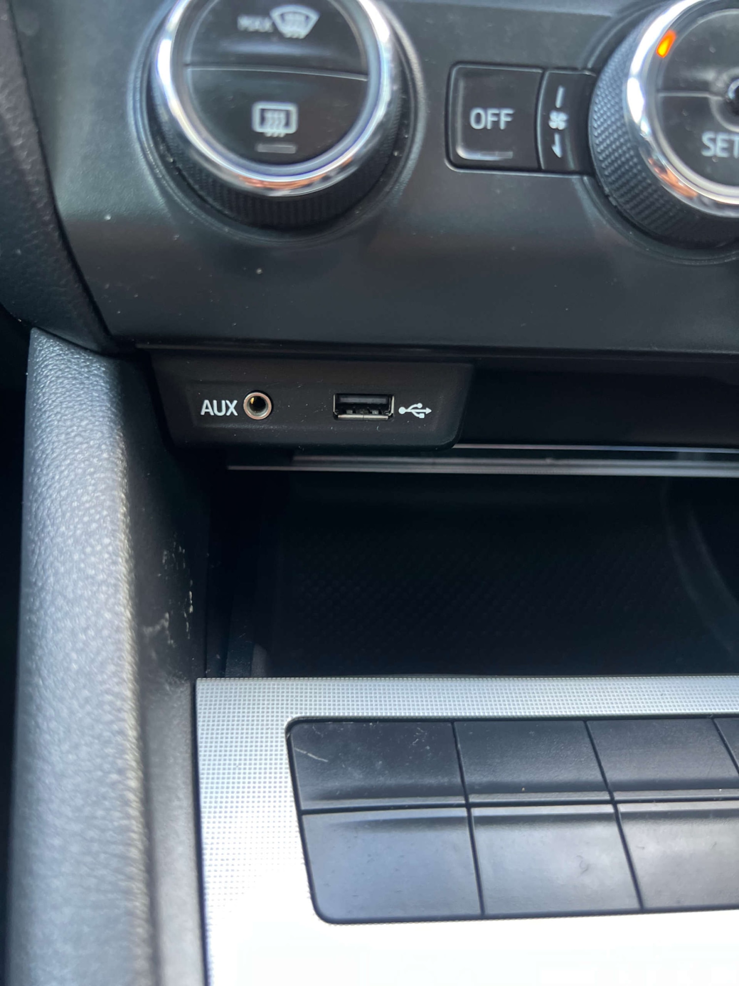 Used Skoda Octavia 2014 for sale - 76139827: Photo 31