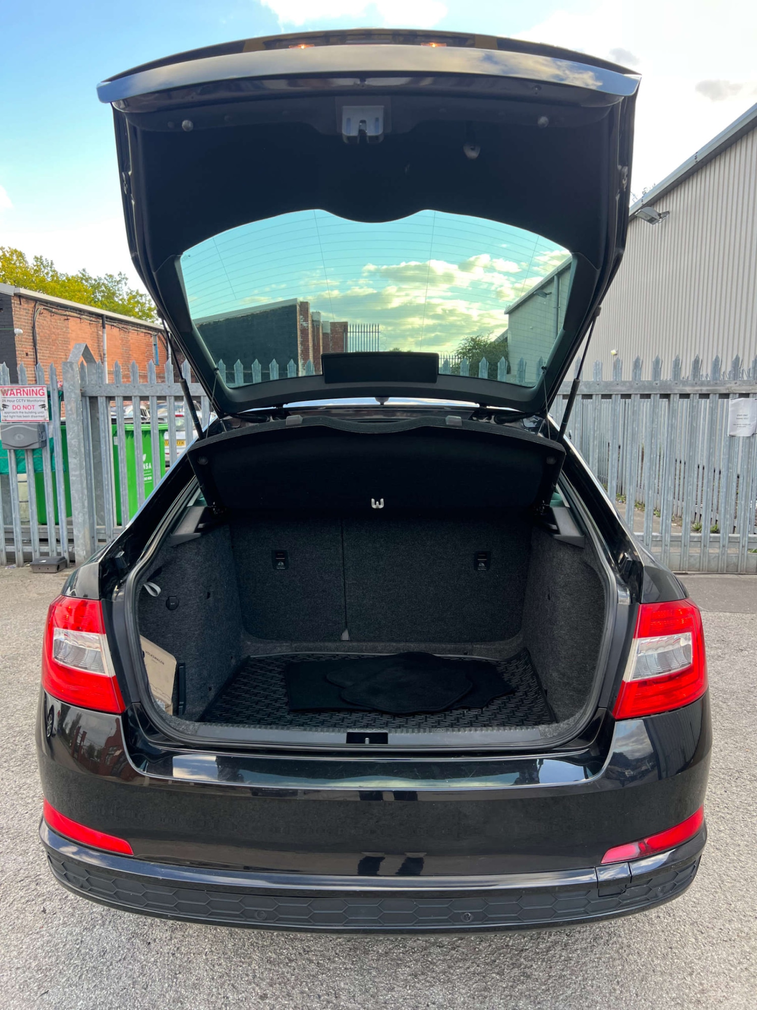 Used Skoda Octavia 2014 for sale - 76139827: Photo 41