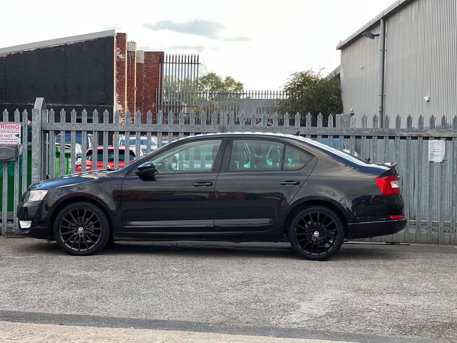 Used Skoda Octavia 2014 for sale - 76139827: Photo 7