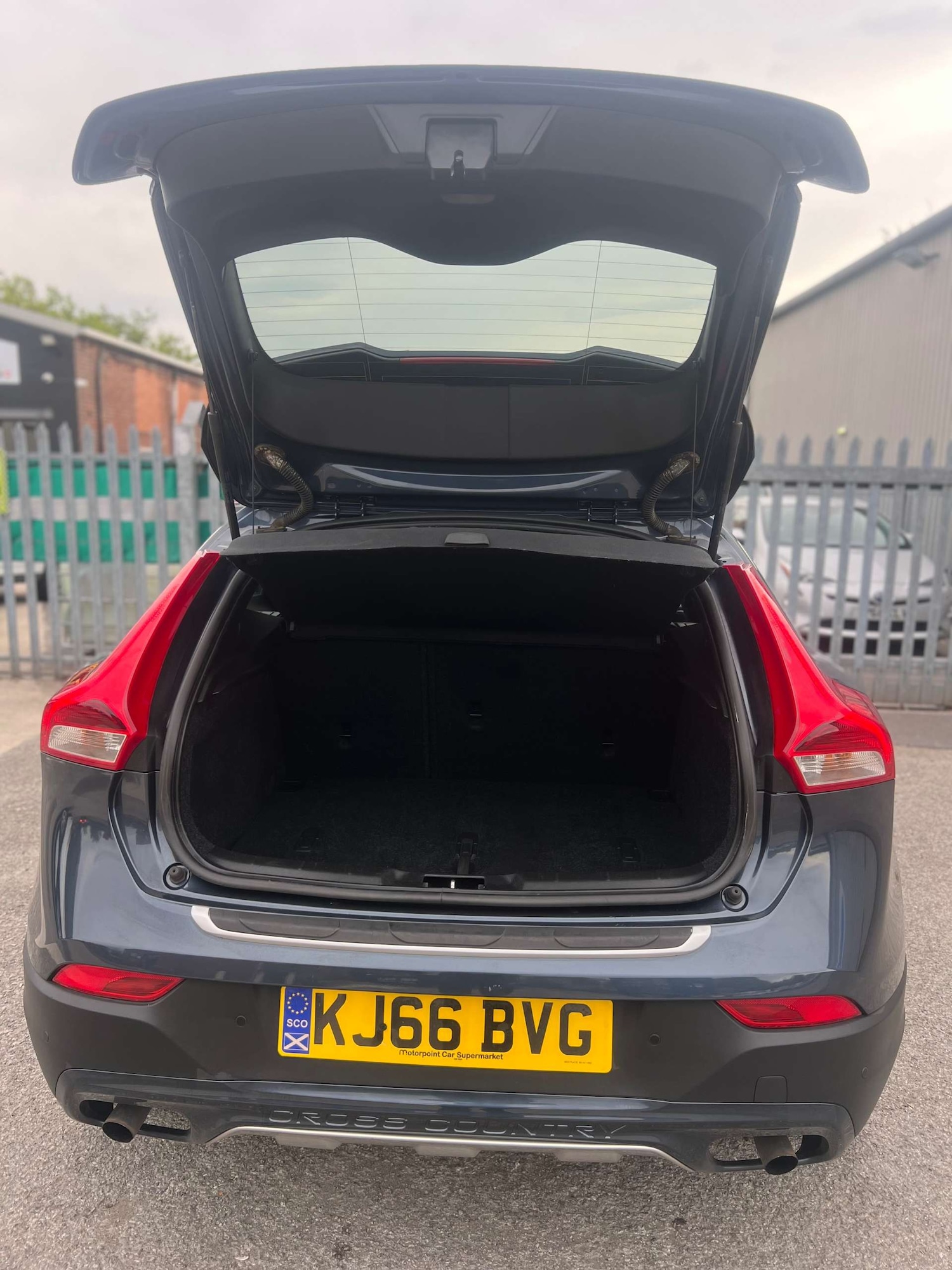 Vehicle 29