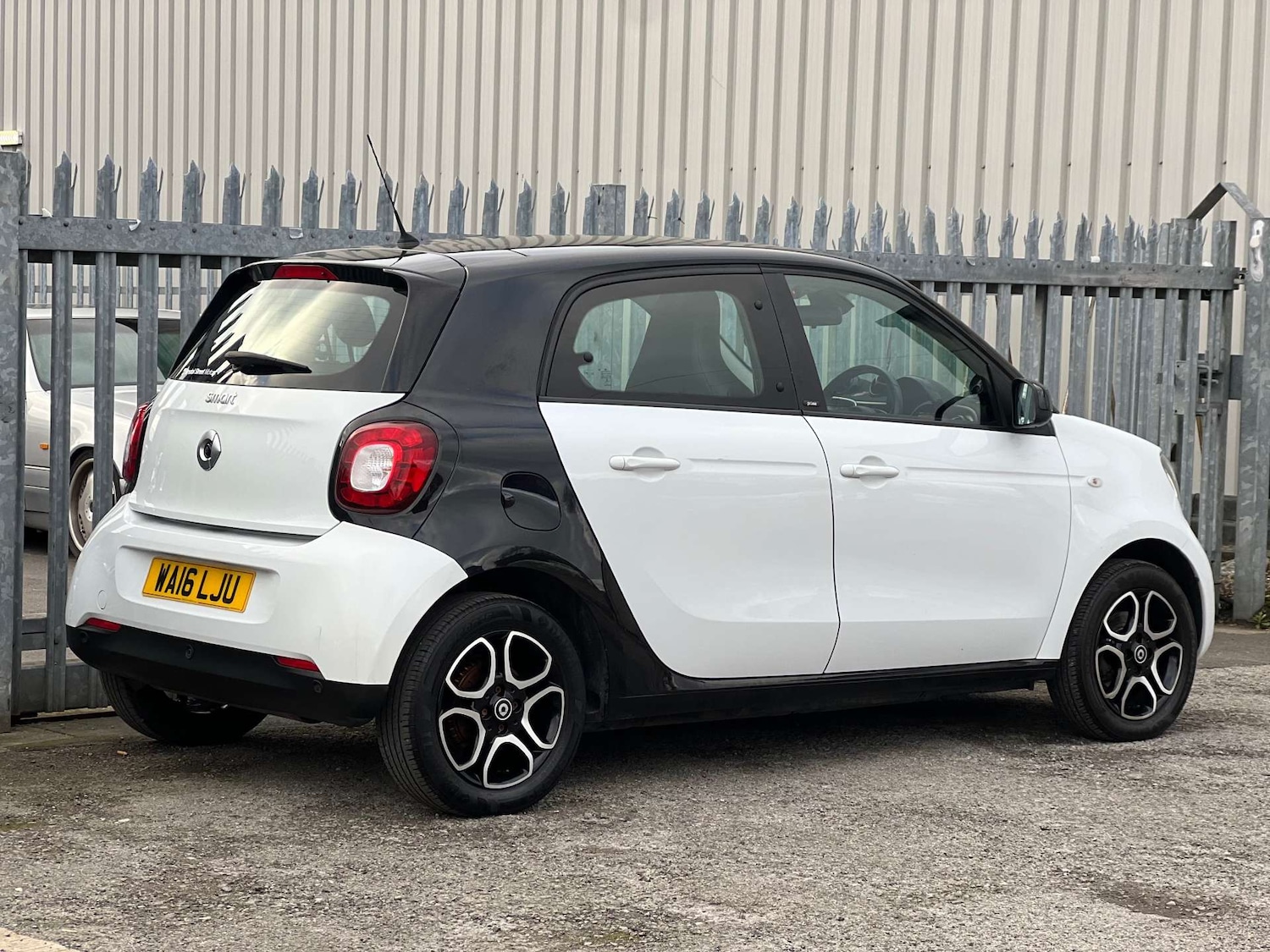 Used smart forfour 2016 for sale - 77198045: Photo 11