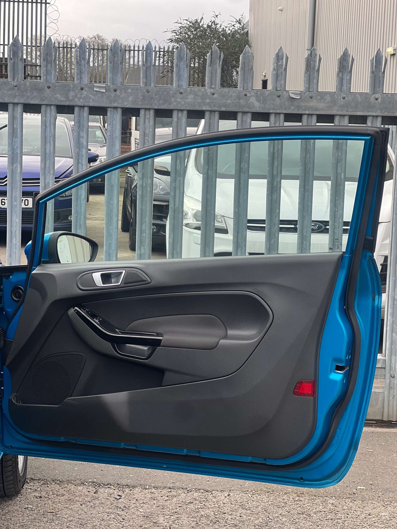 Used Ford Fiesta 2015 for sale - 77845658: Photo 34