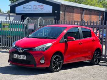 Used Toyota Yaris 2015 for sale - 75239372: Photo