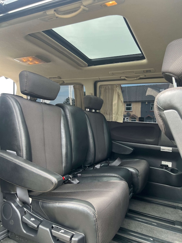 Used Nissan Elgrand 2024 for sale - 76278113: Photo 11